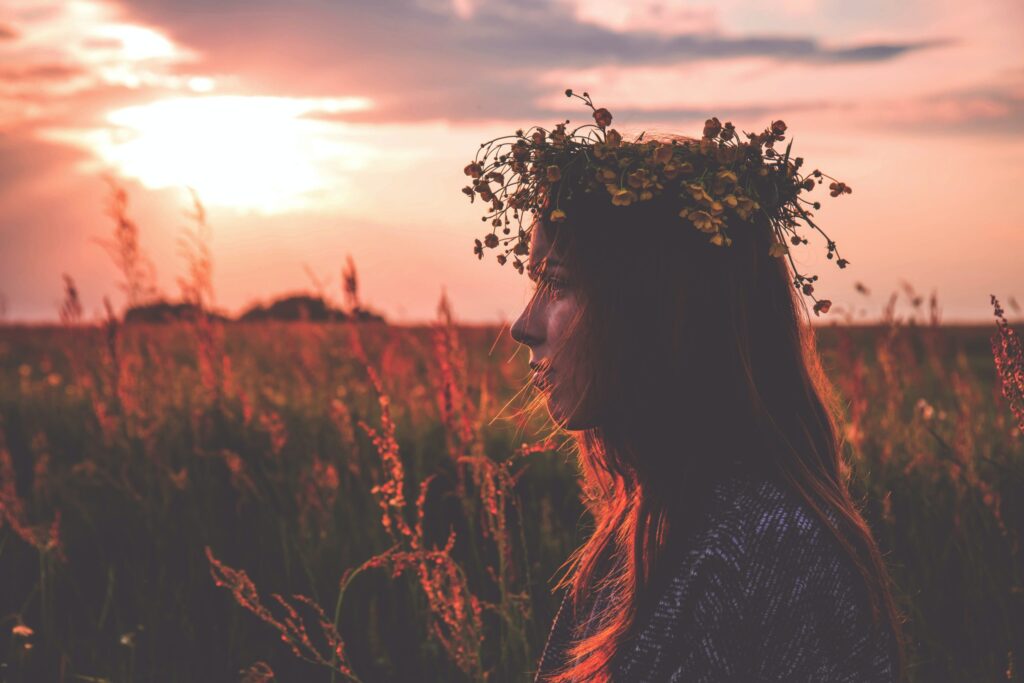 Girl with flower crown in Suchawa field